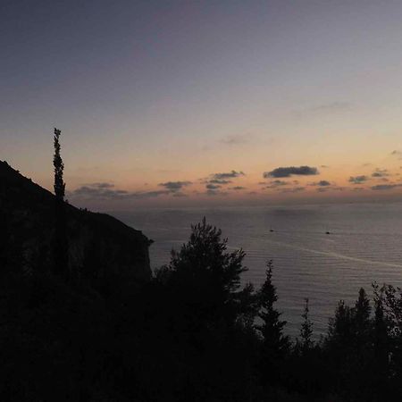 Villa Milia Ayios Nikitas Luaran gambar