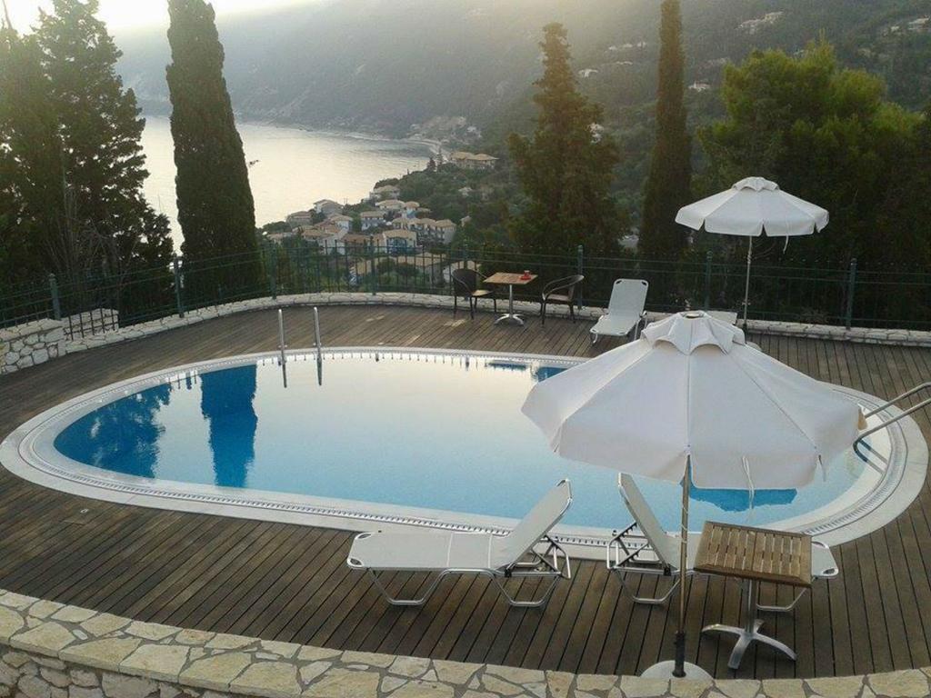 Villa Milia Ayios Nikitas Luaran gambar