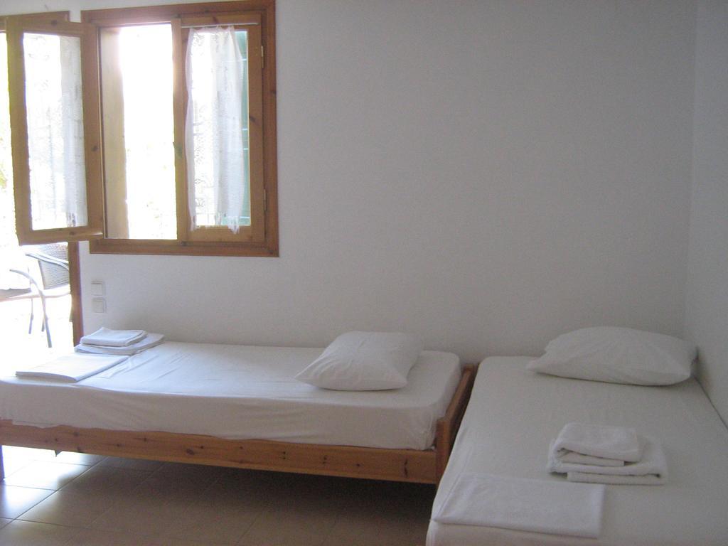 Villa Milia Ayios Nikitas Luaran gambar